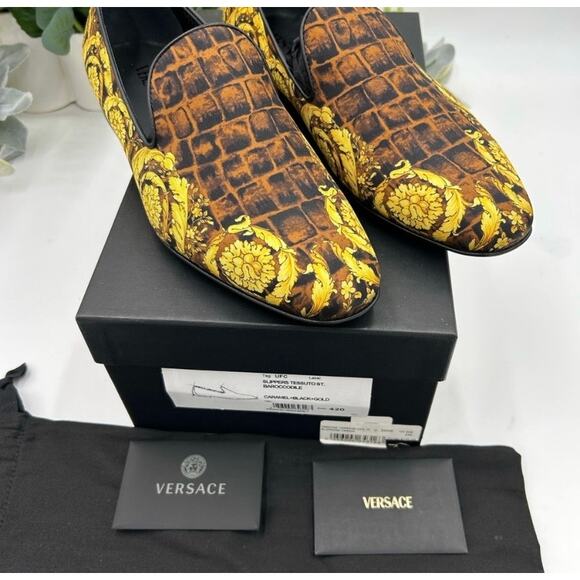 Versace Men\'s BAROCCO print silk loafers size 42 made in Italy main image 5